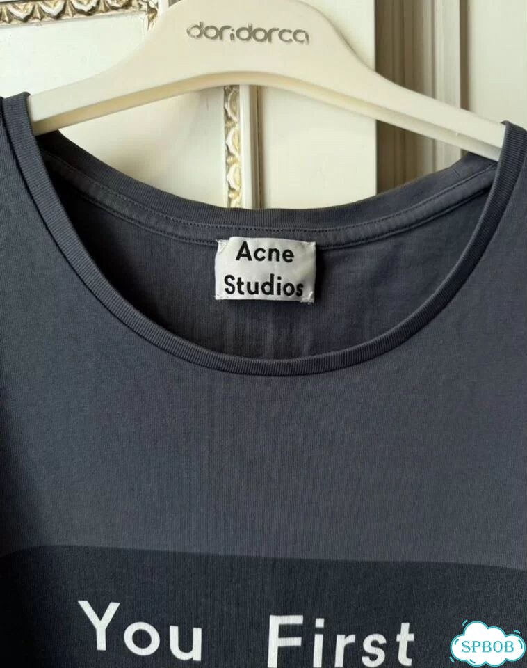 Футболка acne studios оригинал как у bladee фото 3