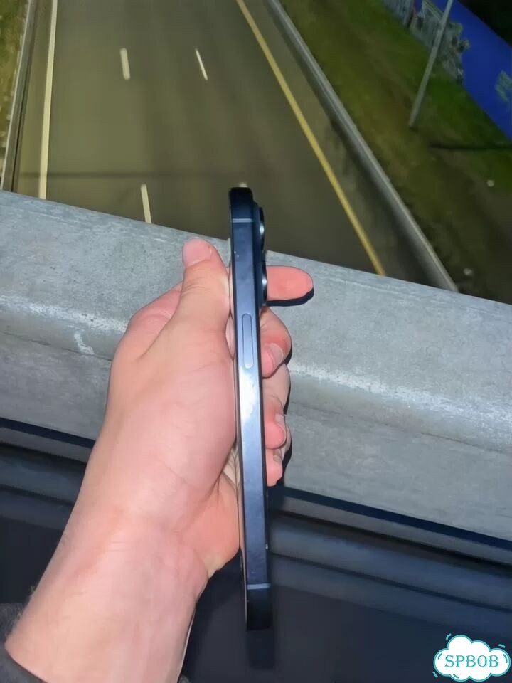 iPhone 15 Pro, 128 ГБ, SIM + eSIM фото 5