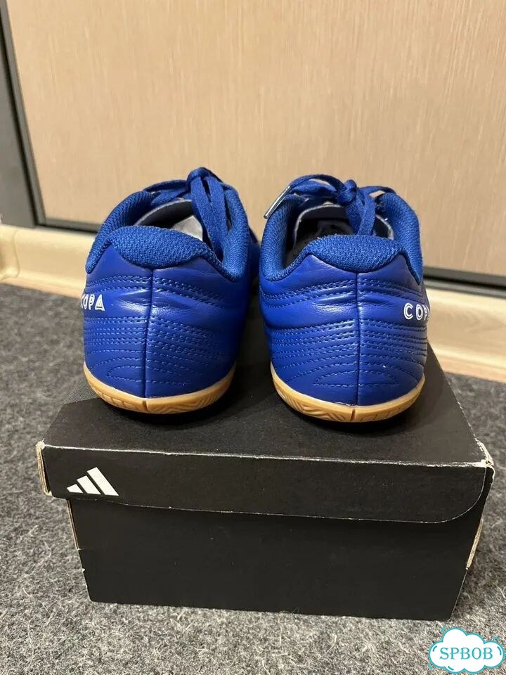 Футбольные бутсы Adidas оригинал,размер 37 фото 2