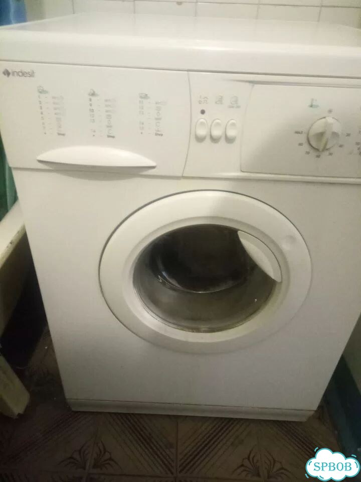 Стиральная машина Indesit WG1031TX фото 1