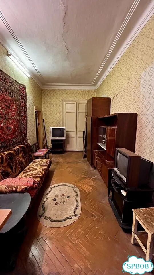 Комната 17 м² в 6-к., 1/6 эт. фото 5