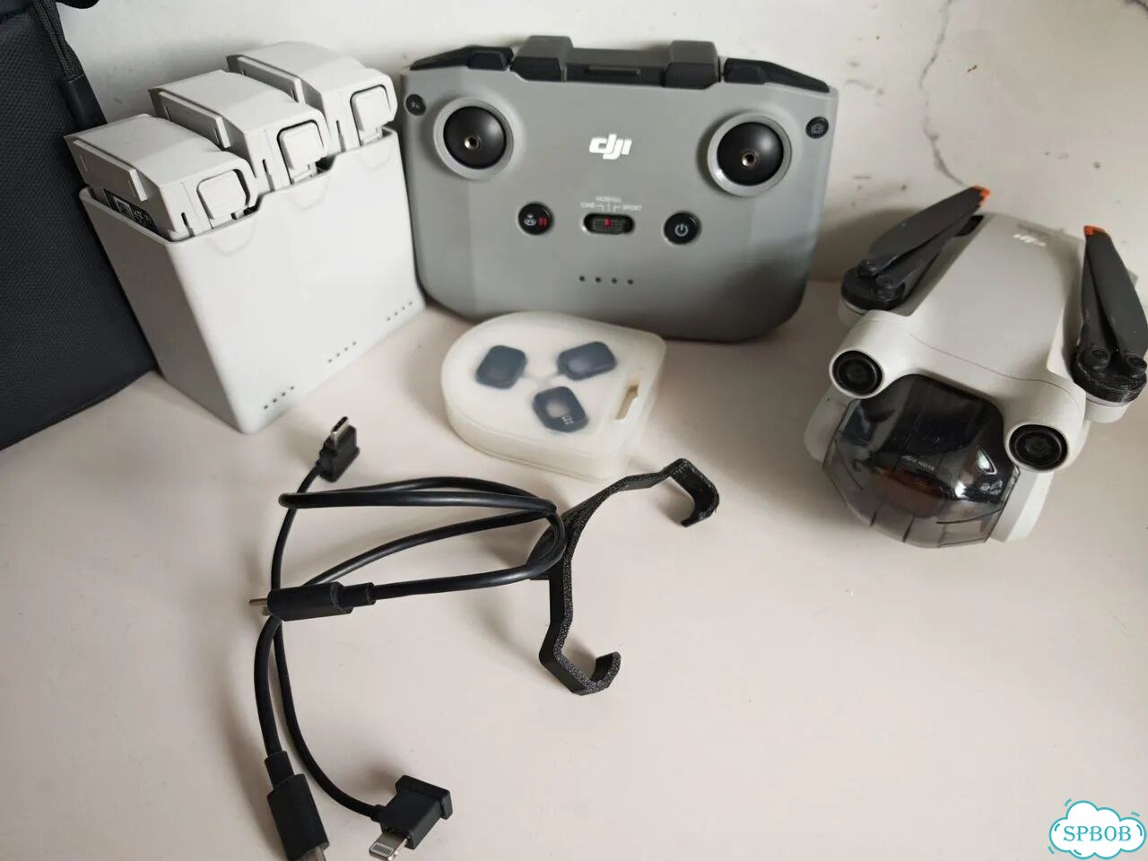 Квадрокоптер dji mini 3 pro фото 1