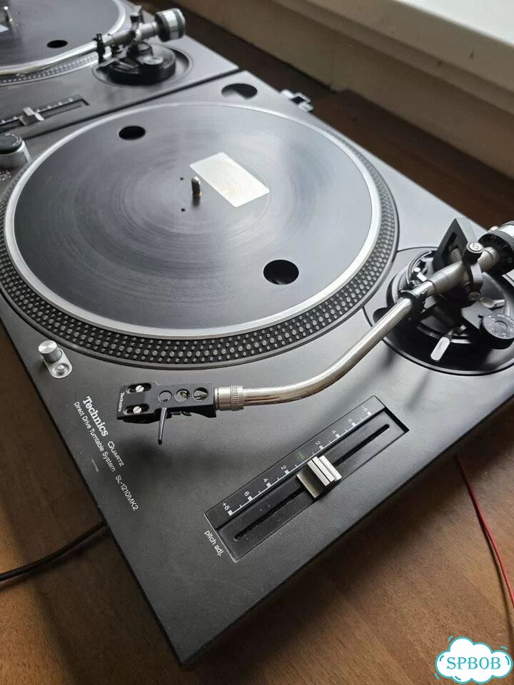 Technics sl 1200 mk2 фото 2