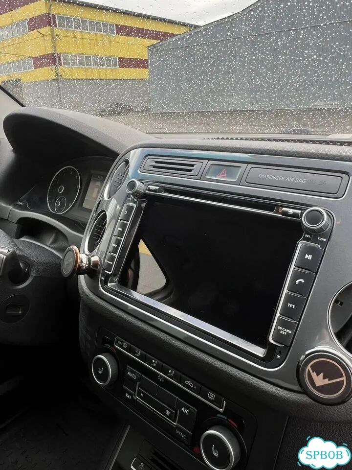 Volkswagen Tiguan 2.0 AT, 2012, 177 959 км фото 12