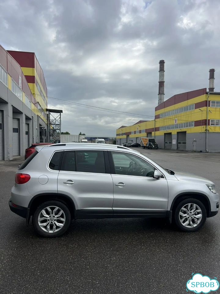 Volkswagen Tiguan 2.0 AT, 2012, 177 959 км фото 8