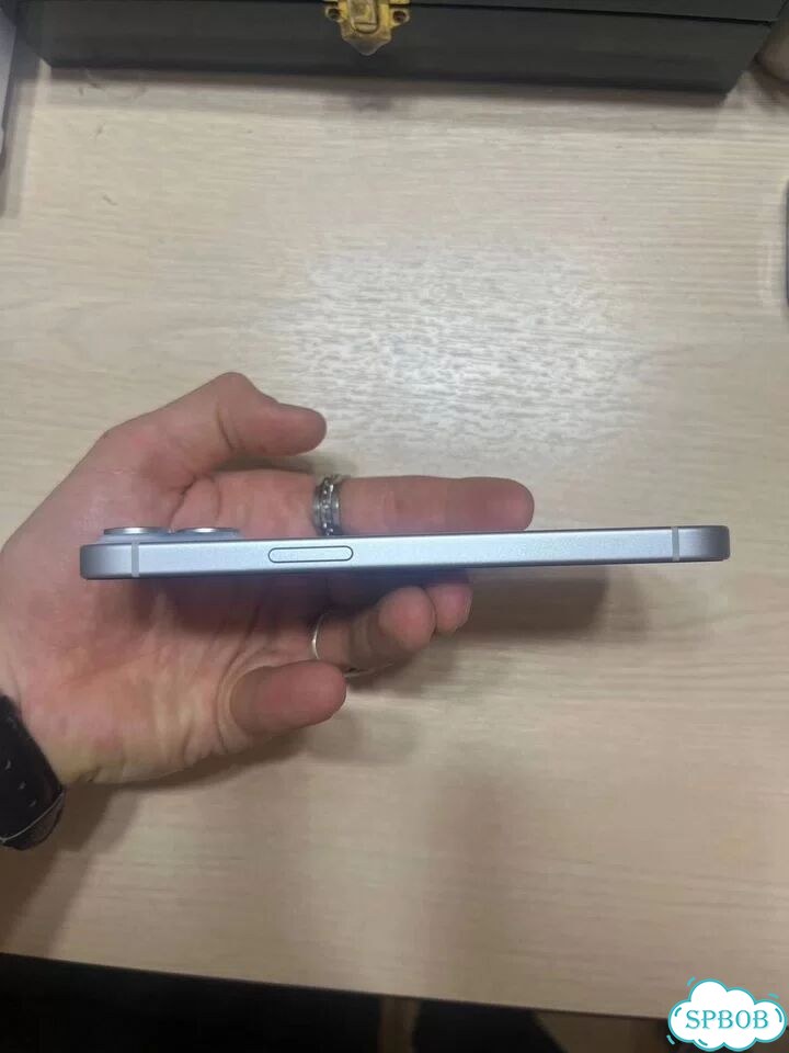 iPhone 15, 128 ГБ, SIM + eSIM фото 7