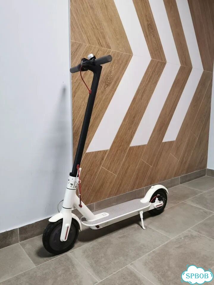 Xiaomi Mijia M365или Xiaomi Mi Electric Scooter фото 1