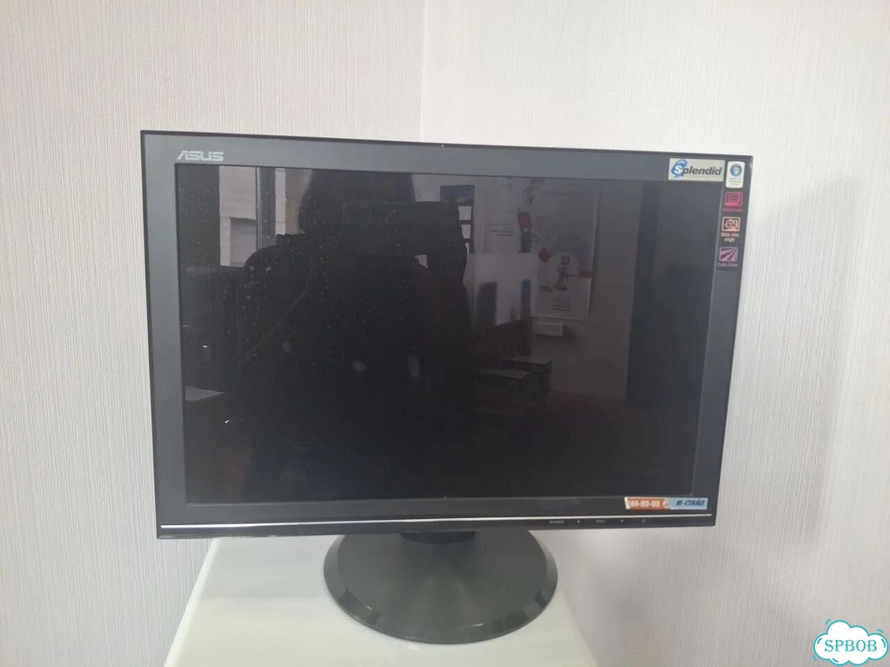Монитор Asus VW192C фото 2