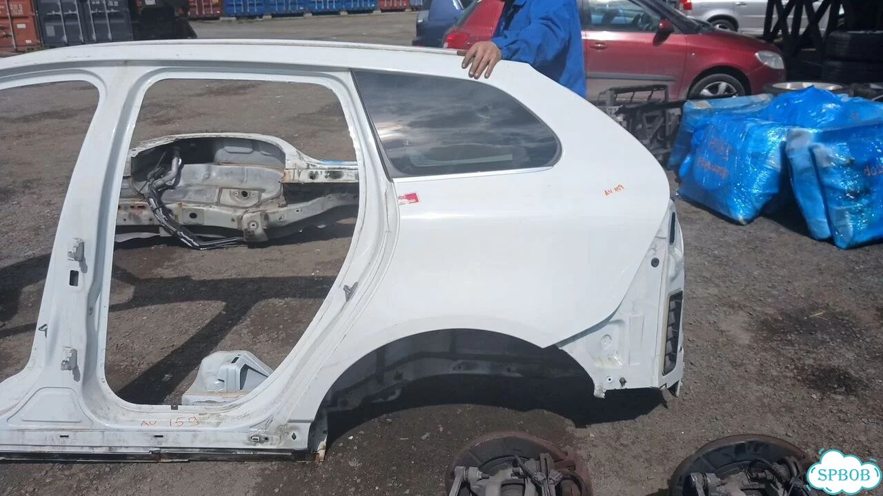 Боковина volvo xc60 2008-2017 цвет 614 фото 2